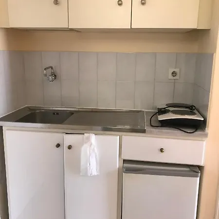 Metropol * Νυδρί