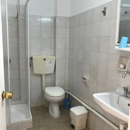 Ξενοδοχείο με διαμερίσματα Metropol