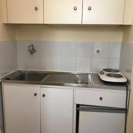 Ξενοδοχείο με διαμερίσματα Metropol *