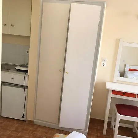 Metropol Ξενοδοχείο με διαμερίσματα *