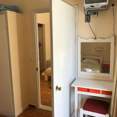 Metropol * Νυδρί