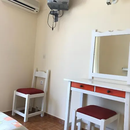 Ξενοδοχείο με διαμερίσματα Metropol *