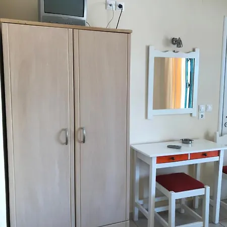 Metropol * Νυδρί