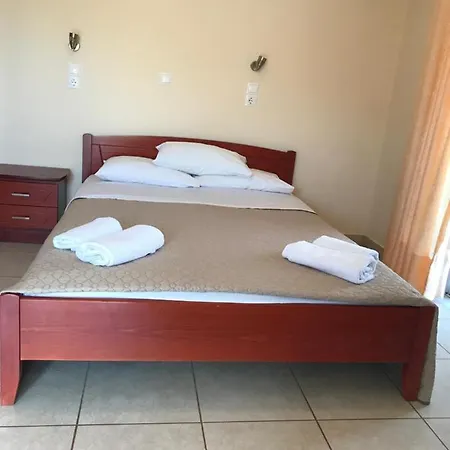 Ξενοδοχείο με διαμερίσματα Metropol