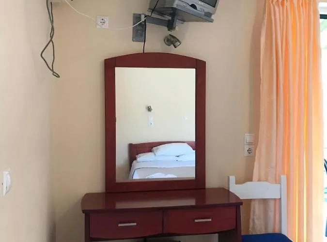 Апарт-отель Metropol Нидри